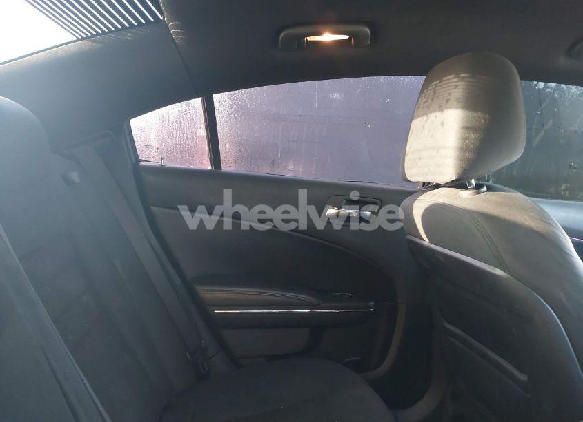 Photo 8 of 2011 Dodge Charger (VIN 2B3CL3CGXBH543340)