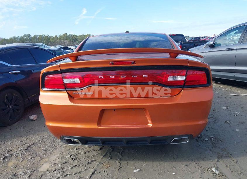 Photo 16 of 2011 Dodge Charger (VIN 2B3CL3CGXBH590254)