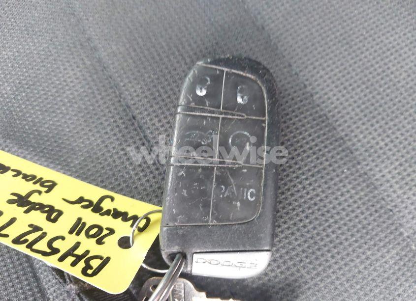 Photo 11 of 2011 Dodge Charger R/T (VIN 2B3CL5CT0BH512784)