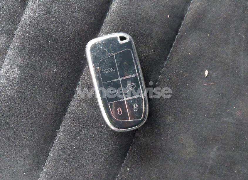 Photo 11 of 2011 Dodge Charger R/T (VIN 2B3CL5CT3BH506753)