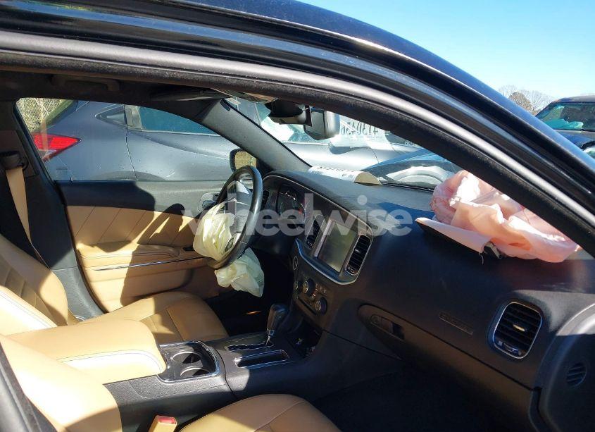 Photo 5 of 2011 Dodge Charger R/T (VIN 2B3CL5CT3BH610174)