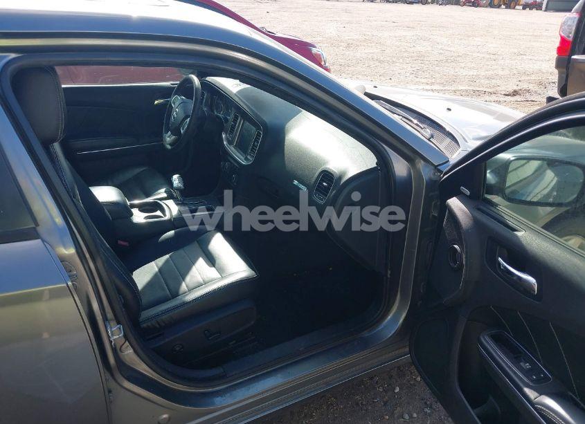 Photo 5 of 2011 Dodge Charger R/T (VIN 2B3CL5CT4BH514294)