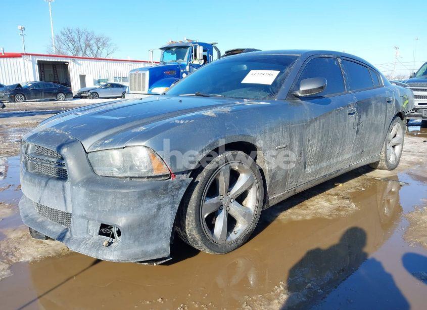 Photo 2 of 2011 Dodge Charger R/T (VIN 2B3CL5CT6BH555400)