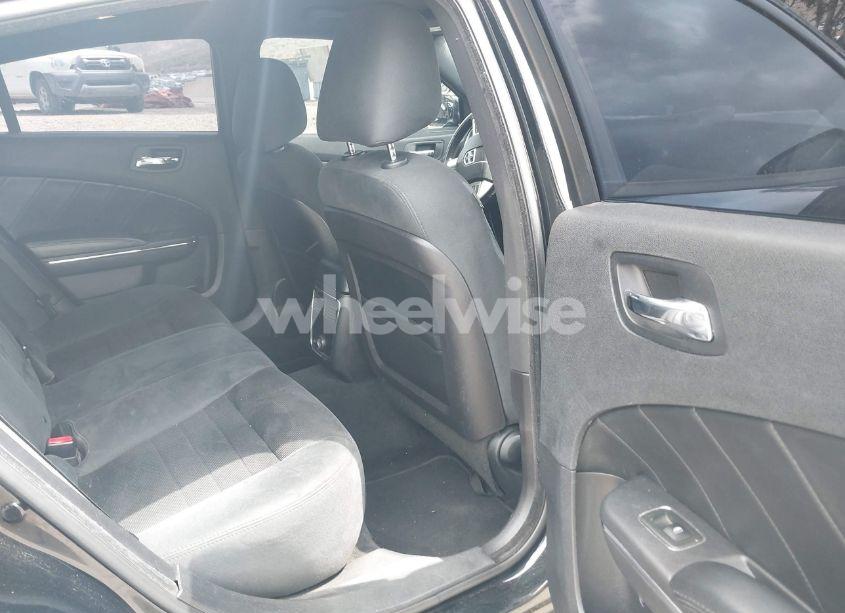 Photo 8 of 2011 Dodge Charger R/T (VIN 2B3CL5CT6BH610041)