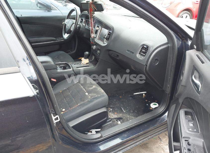 Photo 5 of 2011 Dodge Charger R/T (VIN 2B3CL5CT7BH521577)