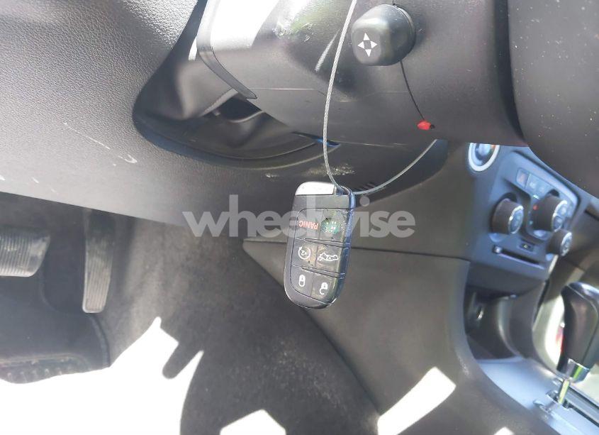 Photo 11 of 2011 Dodge Charger R/T (VIN 2B3CL5CT8BH503010)