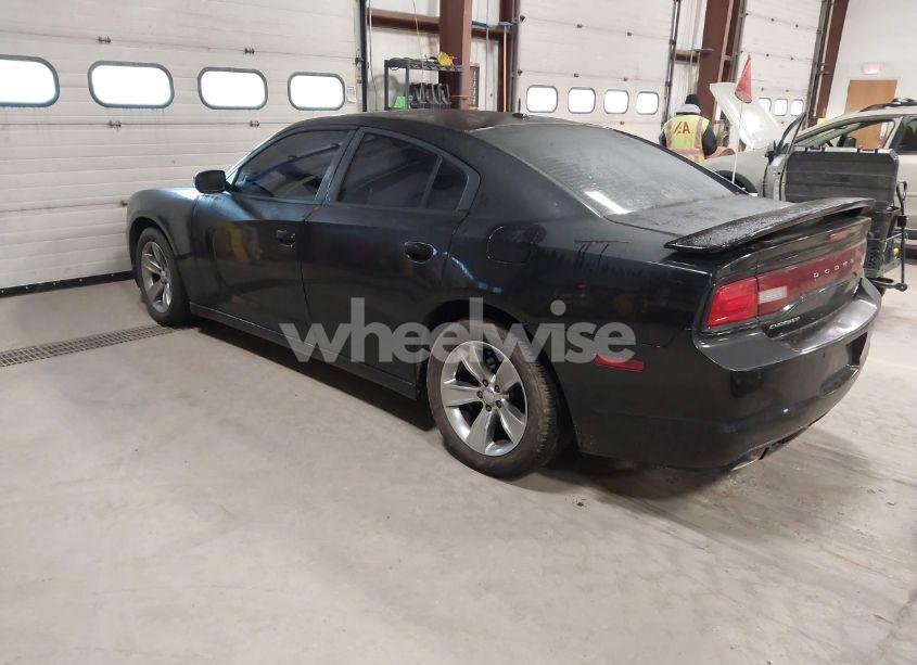 Photo 3 of 2011 Dodge Charger R/T (VIN 2B3CL5CT9BH511648)