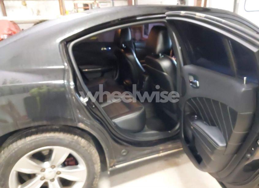 Photo 8 of 2011 Dodge Charger R/T (VIN 2B3CL5CT9BH511648)