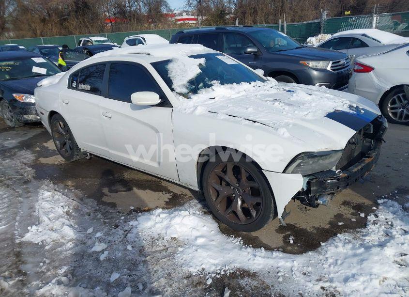 2011 Dodge Charger R/T (VIN 2B3CL5CT9BH572112) main photo