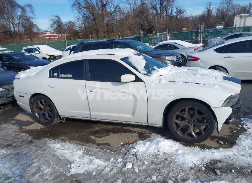 Photo 13 of 2011 Dodge Charger R/T (VIN 2B3CL5CT9BH572112)