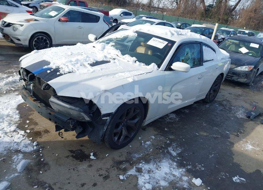 Photo 2 of 2011 Dodge Charger R/T (VIN 2B3CL5CT9BH572112)