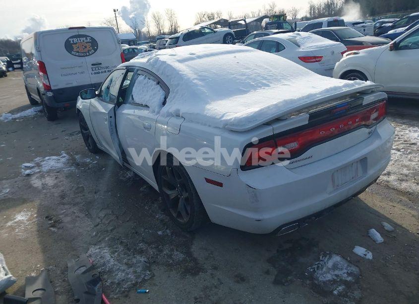 Photo 3 of 2011 Dodge Charger R/T (VIN 2B3CL5CT9BH572112)