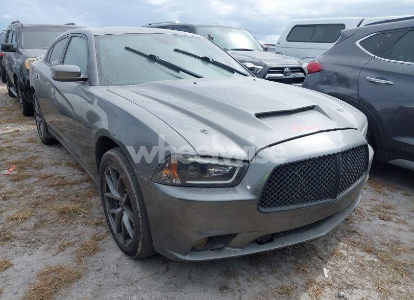 2011 Dodge Charger R/T (VIN 2B3CM5CT2BH572546) main photo