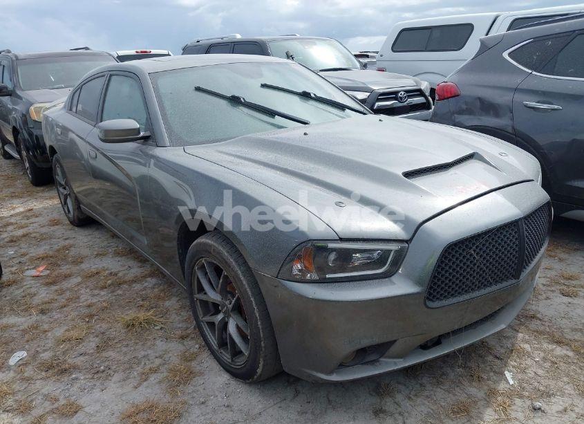 Photo 13 of 2011 Dodge Charger R/T (VIN 2B3CM5CT2BH572546)