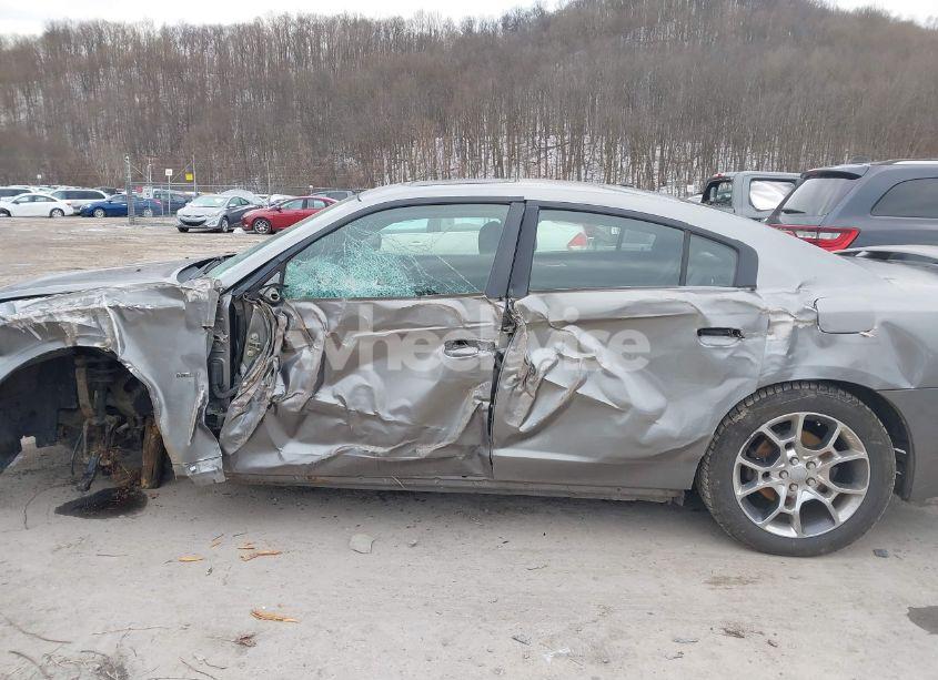 Photo 15 of 2011 Dodge Charger R/T (VIN 2B3CM5CT2BH610728)