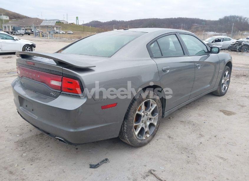 Photo 4 of 2011 Dodge Charger R/T (VIN 2B3CM5CT2BH610728)