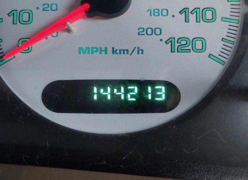 Photo 7 of 2002 Dodge Intrepid SE (VIN 2B3HD46R02H250309)