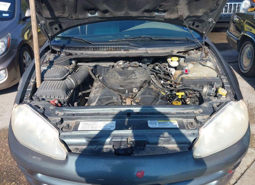 Photo 10 of 2003 Dodge Intrepid SE (VIN 2B3HD46R03H561207)