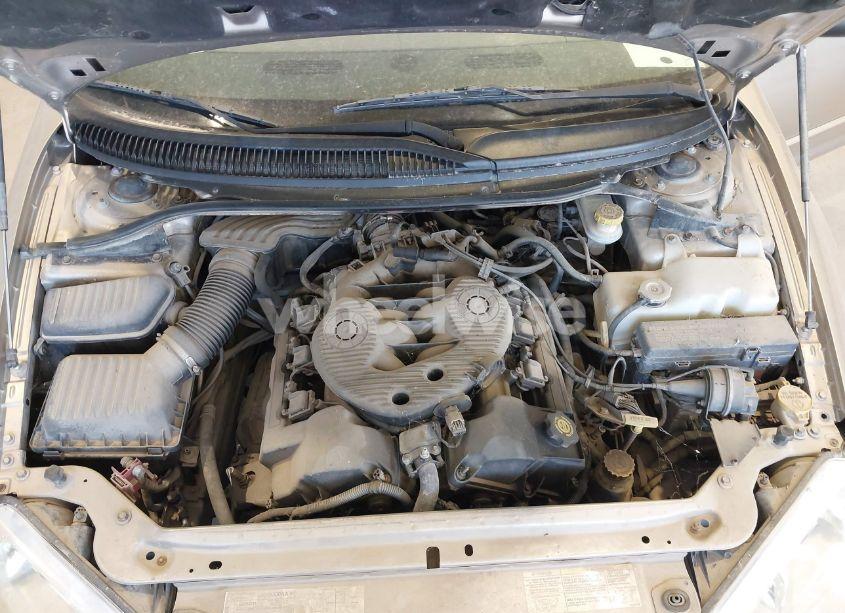 Photo 10 of 2002 Dodge Intrepid SE (VIN 2B3HD46R92H314007)