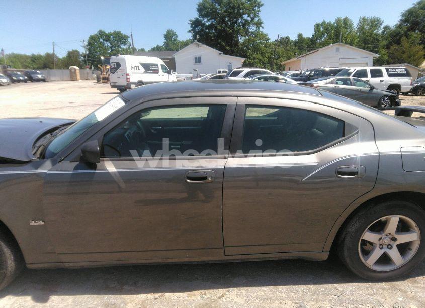 Photo 14 of 2009 Dodge Charger SXT (VIN 2B3KA33V09H595313)