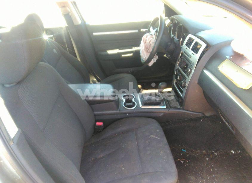 Photo 5 of 2009 Dodge Charger SXT (VIN 2B3KA33V09H595313)