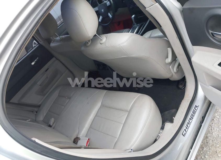 Photo 8 of 2006 Dodge Charger (VIN 2B3KA43G26H187110)