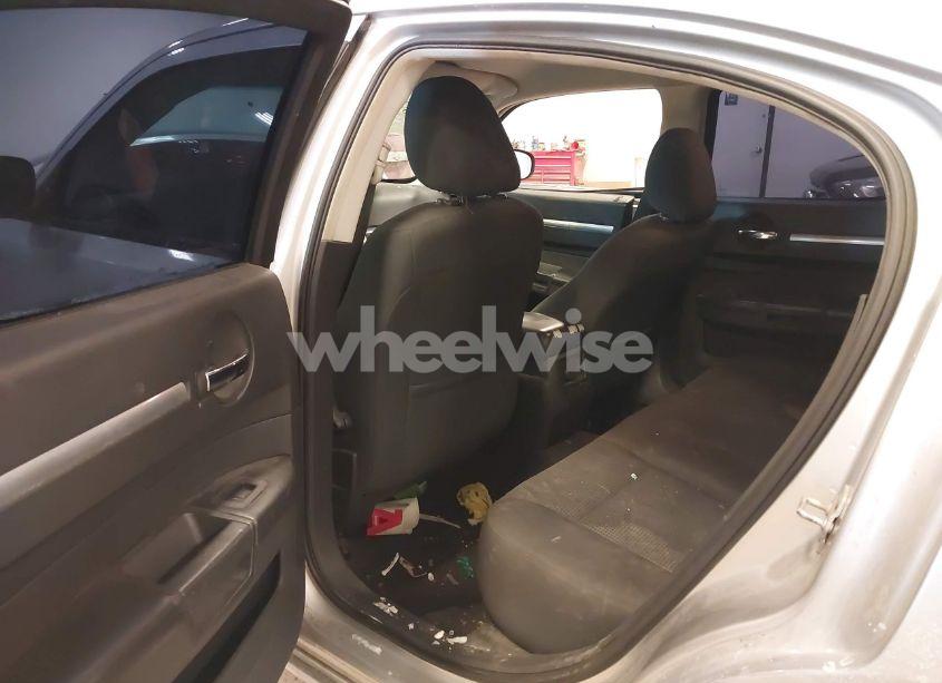 Photo 8 of 2009 Dodge Charger N/A (VIN 2B3KA43V19H609614)