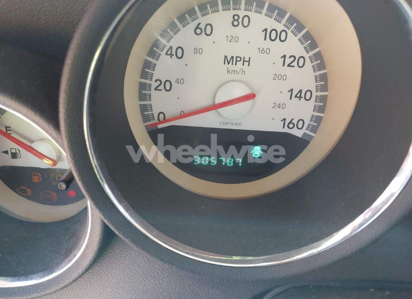 Photo 7 of 2009 Dodge Charger N/A (VIN 2B3KA43V89H637247)