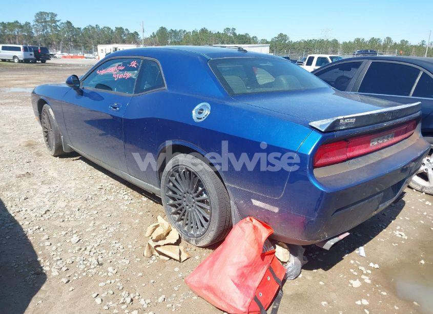 Photo 3 of 2009 Dodge Challenger SE (VIN 2B3LJ44V09H535816)