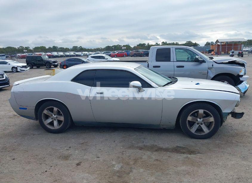 Photo 13 of 2009 Dodge Challenger SE (VIN 2B3LJ44V19H507734)