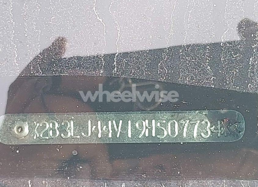 Photo 9 of 2009 Dodge Challenger SE (VIN 2B3LJ44V19H507734)