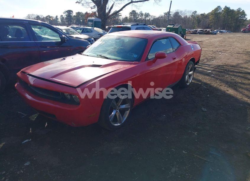 Photo 2 of 2009 Dodge Challenger SE (VIN 2B3LJ44V29H535445)