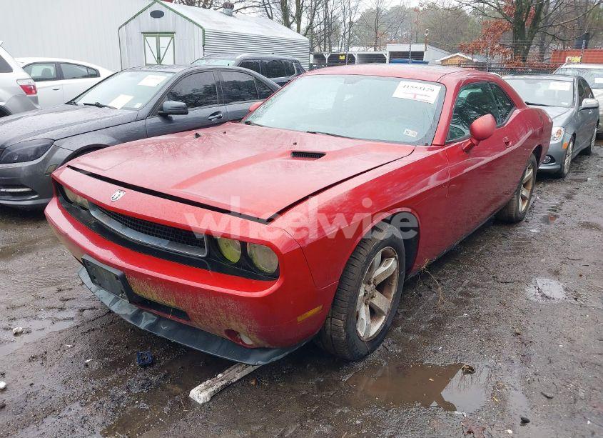 Photo 2 of 2009 Dodge Challenger SE (VIN 2B3LJ44V29H599727)