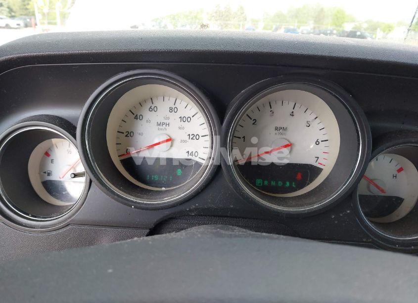 Photo 7 of 2009 Dodge Challenger SE/SXT (VIN 2B3LJ44V39H577140)