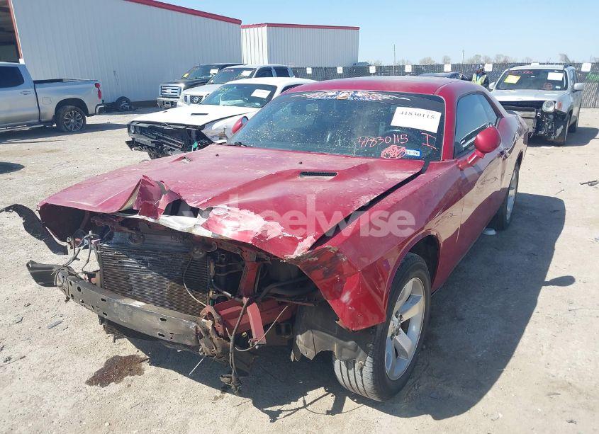 Photo 2 of 2009 Dodge Challenger SE (VIN 2B3LJ44V69H588763)