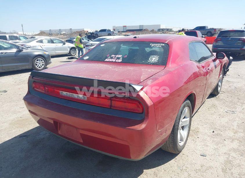 Photo 4 of 2009 Dodge Challenger SE (VIN 2B3LJ44V69H588763)