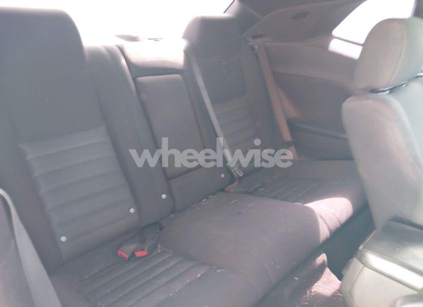 Photo 8 of 2009 Dodge Challenger SE (VIN 2B3LJ44V69H621096)