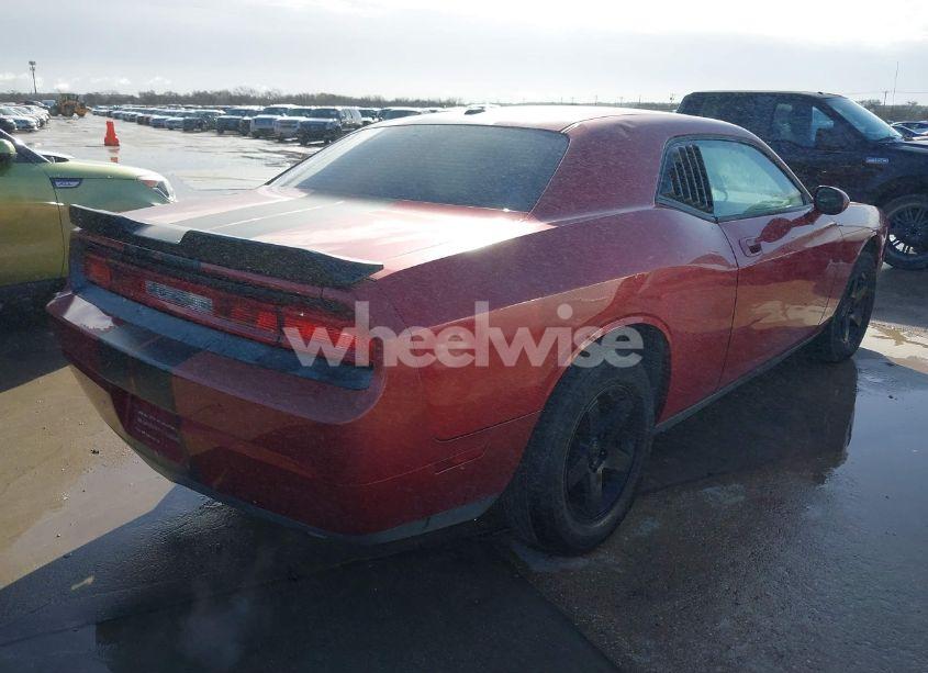 Photo 4 of 2009 Dodge Challenger SE (VIN 2B3LJ44V89H561242)