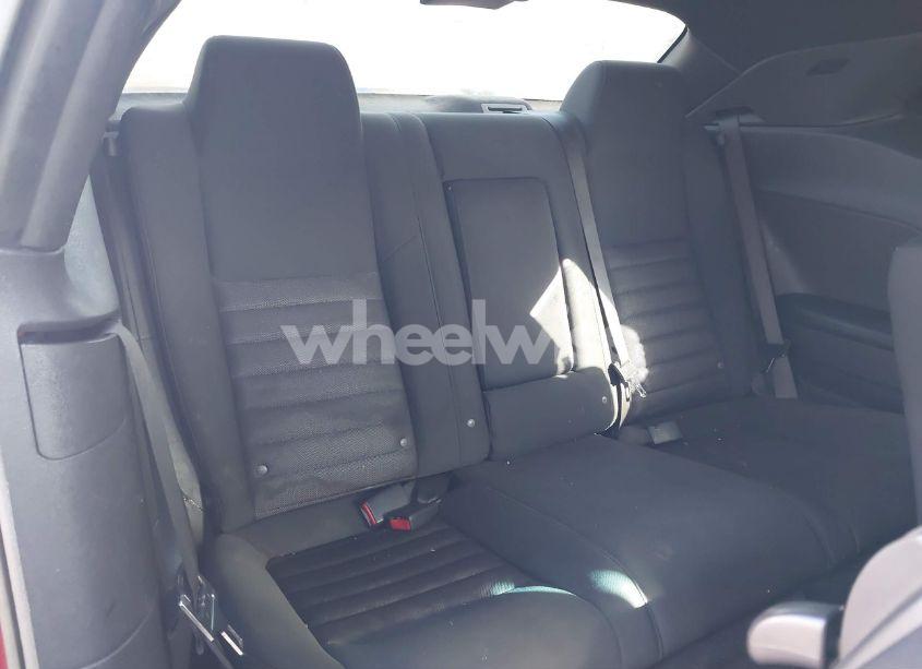 Photo 8 of 2009 Dodge Challenger SE (VIN 2B3LJ44V89H561242)