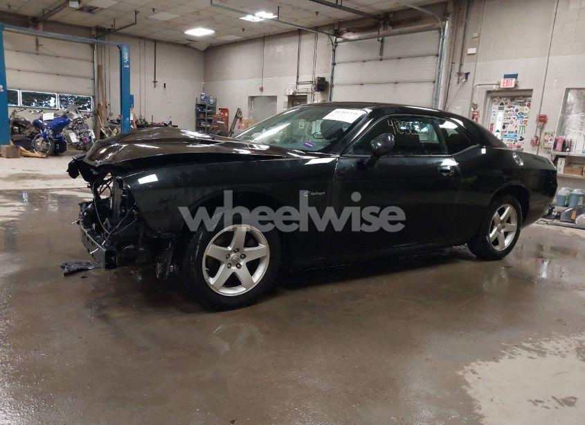 Photo 15 of 2009 Dodge Challenger SE (VIN 2B3LJ44V99H589549)