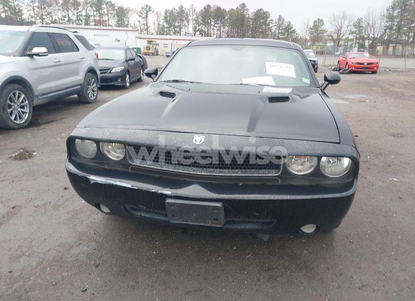 Photo 6 of 2009 Dodge Challenger SE (VIN 2B3LJ44VX9H522605)