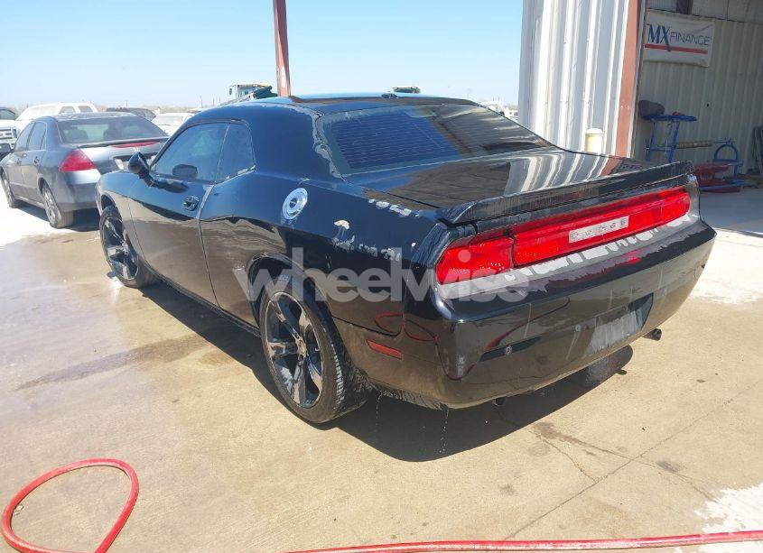 Photo 3 of 2009 Dodge Challenger SE (VIN 2B3LJ44VX9H535533)