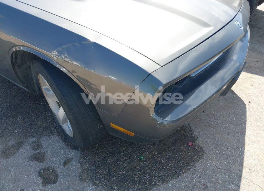 Photo 6 of 2009 Dodge Challenger SE (VIN 2B3LJ44VX9H594615)