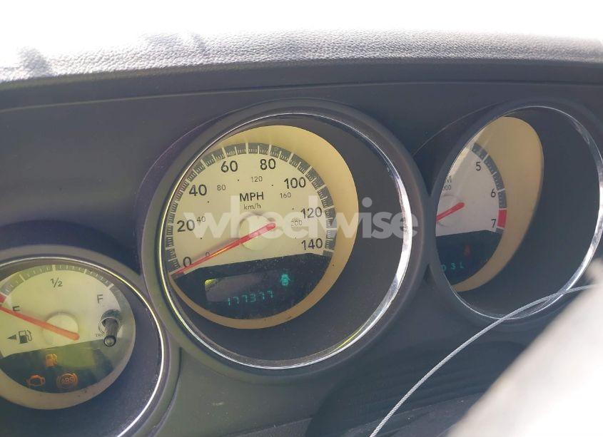 Photo 7 of 2009 Dodge Challenger SE (VIN 2B3LJ44VX9H594615)