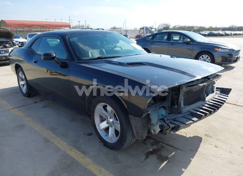 2009 Dodge Challenger R/T (VIN 2B3LJ54T19H605389) main photo