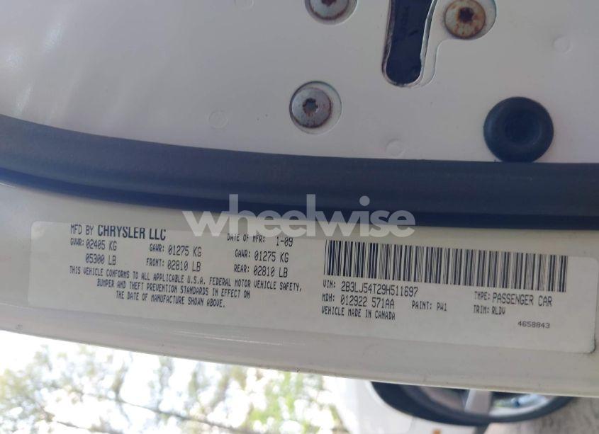 Photo 9 of 2009 Dodge Challenger R/T (VIN 2B3LJ54T29H511697)