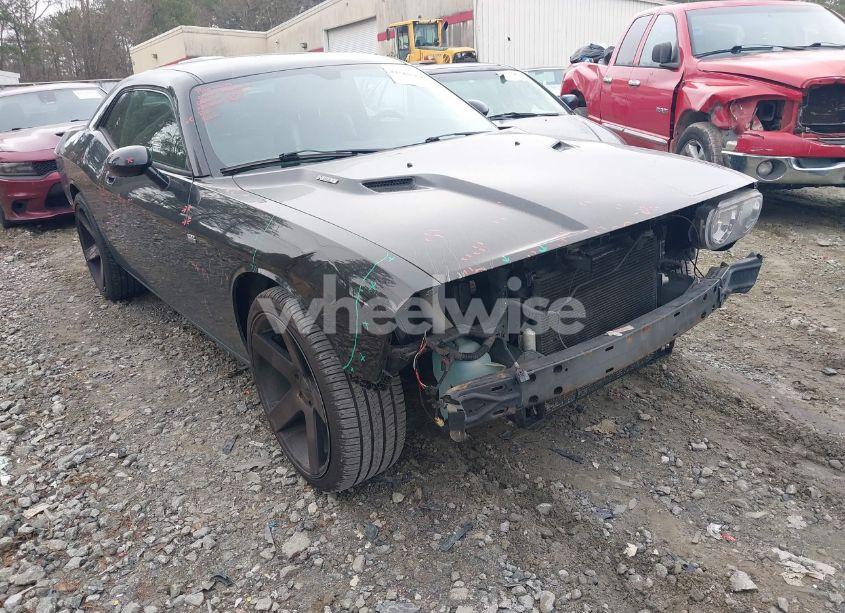 2009 Dodge Challenger R/T (VIN 2B3LJ54T39H592385) main photo