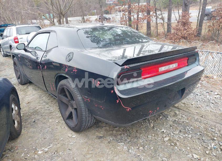 Photo 3 of 2009 Dodge Challenger R/T (VIN 2B3LJ54T39H592385)