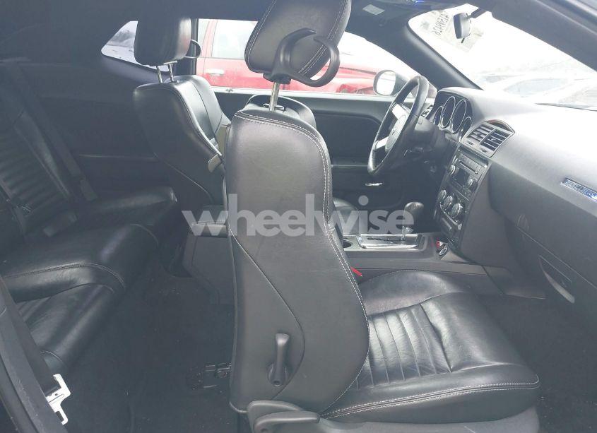 Photo 5 of 2009 Dodge Challenger R/T (VIN 2B3LJ54T39H592385)