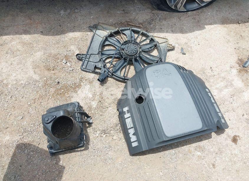 Photo 12 of 2009 Dodge Challenger R/T (VIN 2B3LJ54T39H598803)